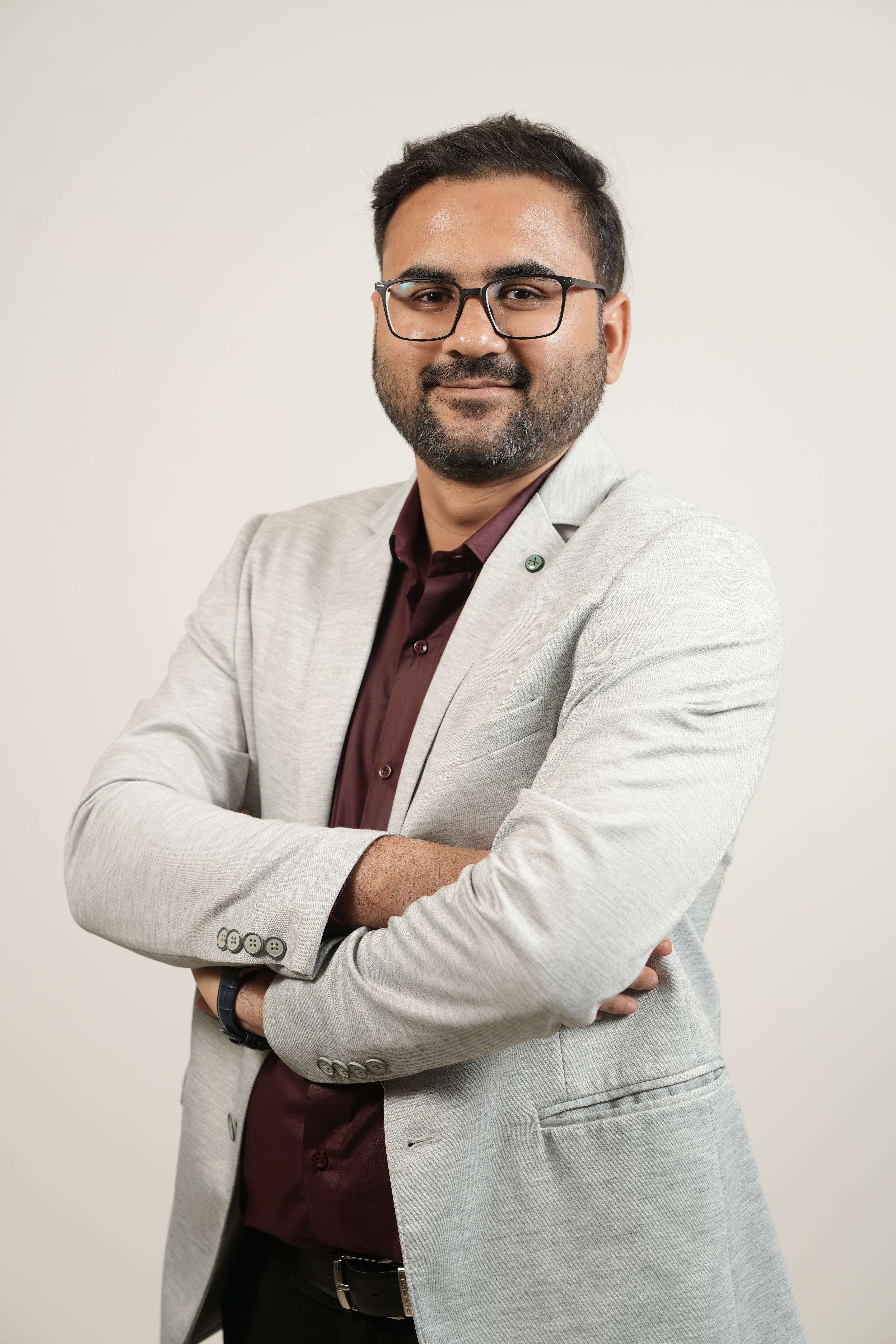 Dr. Purandar Ribadia